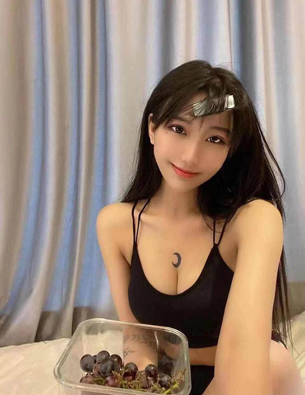 新加坡模特预约价格