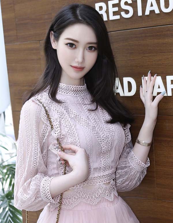 迪拜模特高薪招聘